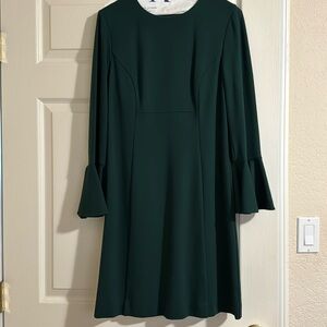 Trina Turk green dress with cute bell sleeves size6